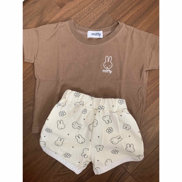 miffy(ミッフィー)のミッフィー90セット キッズ/ベビー/マタニティのキッズ服女の子用(90cm~)(Tシャツ/カットソー)の商品写真