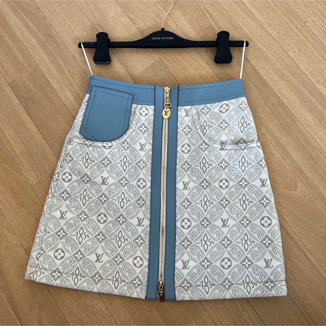 LOUIS VUITTON - ルイヴィトン スカート 34の通販 by Y☆U's LOUIS VUITTON - ルイヴィトン スカート 34の通販 by Y☆U's