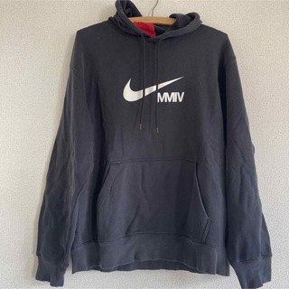 ナイキ(NIKE)のNIKE MMIV パーカー(パーカー)