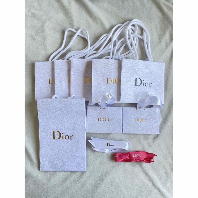 Dior(ディオール)のDior ディオール 紙袋 ショッパー 8点セット + リボン レディースのバッグ(ショップ袋)の商品写真