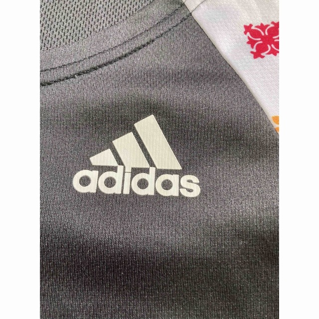 adidas(アディダス)のadidas ロンT レディースのトップス(Tシャツ(長袖/七分))の商品写真