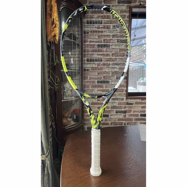 Babolat(バボラ)のバボラ 国内正規品 PURE AEROピュアアエロ硬式テニスBabolaT G2 スポーツ/アウトドアのテニス(ラケット)の商品写真