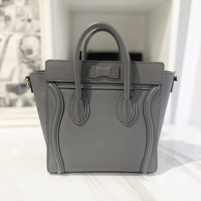 celine(セリーヌ)のセリーヌ　ラゲージ　ナノ　2way　ハンドバッグ　グレー　2019年 レディースのバッグ(ハンドバッグ)の商品写真