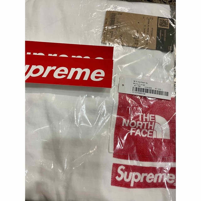 L Supreme North Face Printed Pocket Tee