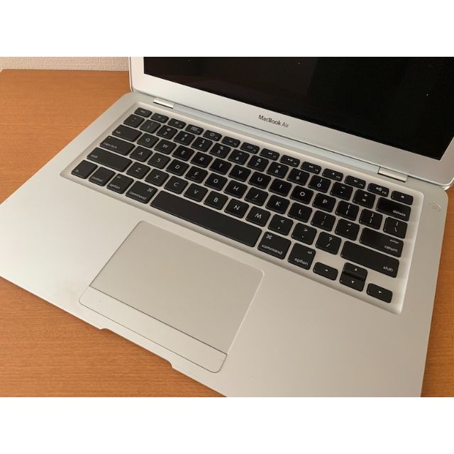 Apple(アップル)の本日限 B043③ MacBook Air ジャンク品 スマホ/家電/カメラのPC/タブレット(ノートPC)の商品写真