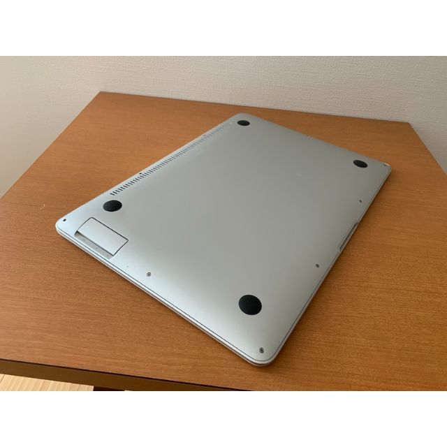 Apple(アップル)の本日限 B043③ MacBook Air ジャンク品 スマホ/家電/カメラのPC/タブレット(ノートPC)の商品写真