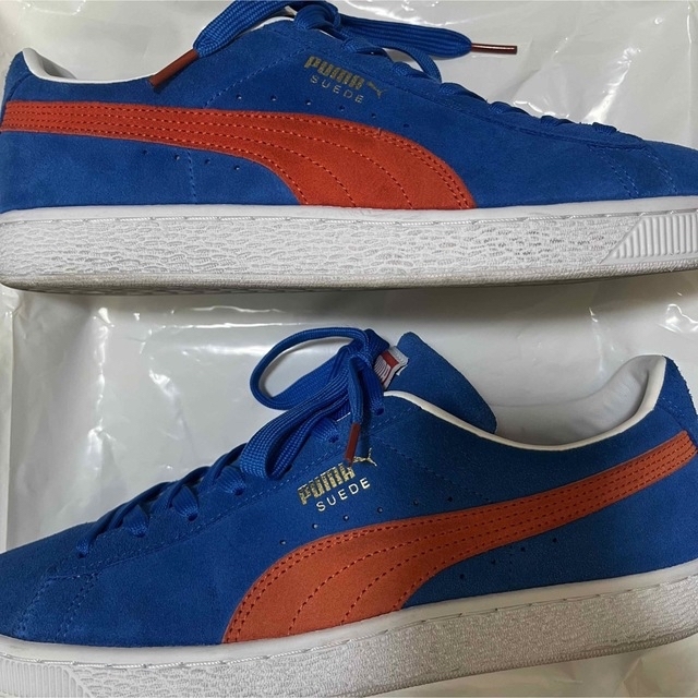 PUMA(プーマ)のプーマ　スウェード　PUMA SUEDE TEAMS ブルー×オレンジ メンズの靴/シューズ(スニーカー)の商品写真