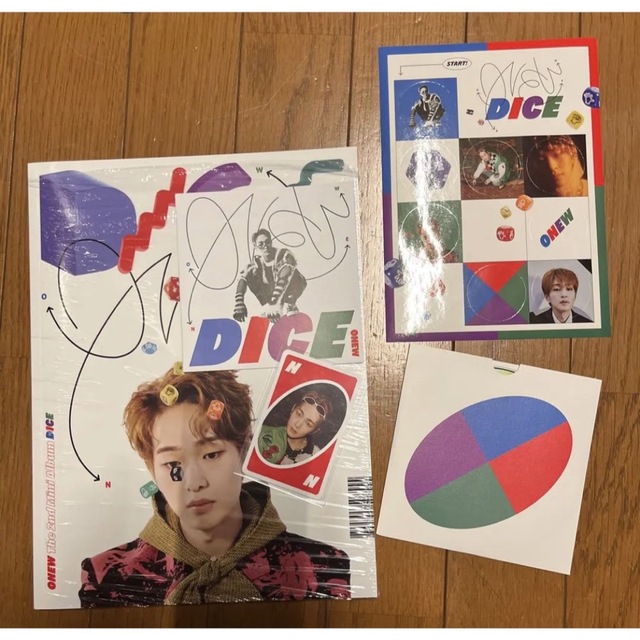 SHINee(シャイニー)のSHINee ONEW オニュ 2nd ミニアルバム「DICE」トレカ付き エンタメ/ホビーのCD(K-POP/アジア)の商品写真