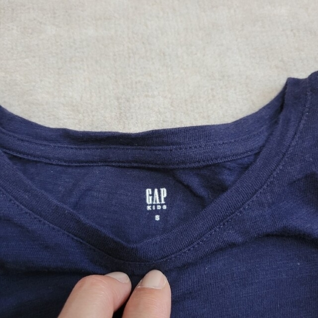 GAP Kids(ギャップキッズ)のGAPKIDS フリルスリーブカットソー　120 未使用 キッズ/ベビー/マタニティのキッズ服女の子用(90cm~)(Tシャツ/カットソー)の商品写真