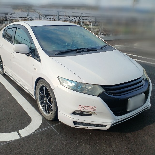 ホンダ(ホンダ)のﾎﾝﾀﾞ ﾊｲﾌﾞﾘｯﾄﾞ ｲﾝｻｲﾄ ZE2 ｴｱﾛ 車検付 HYBRID 自動車/バイクの自動車(車体)の商品写真