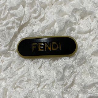 S05 FENDI フェンディ FFロゴ バレッタ ヘアアクセサリー