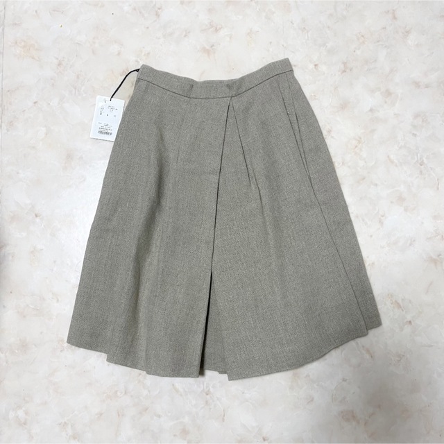 MADISONBLUE - 新品 定価7.5万 MADISONBLUE リネン タック MADISONBLUE - 新品 定価7.5万 MADISONBLUE リネン タック