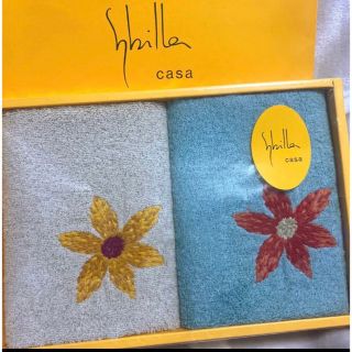 シビラ(Sybilla)のShbillaシビラ❤️刺繍ウォッシュタオル2枚❤️(タオル/バス用品)