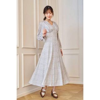 ハーリップトゥ(Her lip to)の美品Herlipto  Lyon Polka-Dot Long Dress  M(ロングワンピース/マキシワンピース)