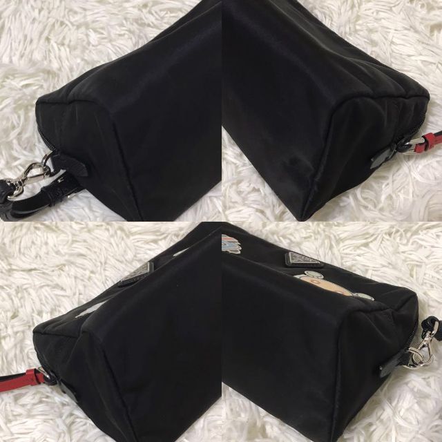 ✨レア未使用品✨プラダ ポーチ ロボット 三角ロゴ ナイロン ブラック