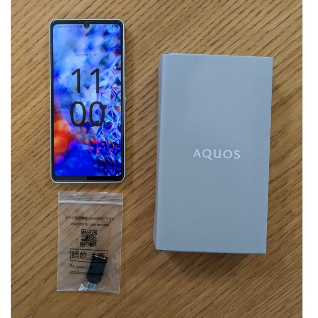 スマートフォン本体SHARP　AQUOS sense6 RAM 4GB/ROM 64GB シルバー