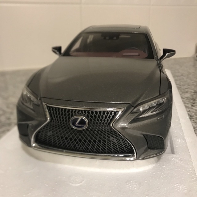 新品未使用】LEXUS レクサス1/18 LS500h ミニカー - ミニカー