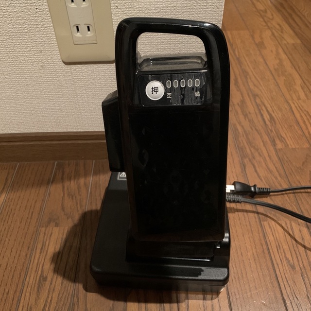 Panasonic電動自転車 バッテリー充電器 - その他