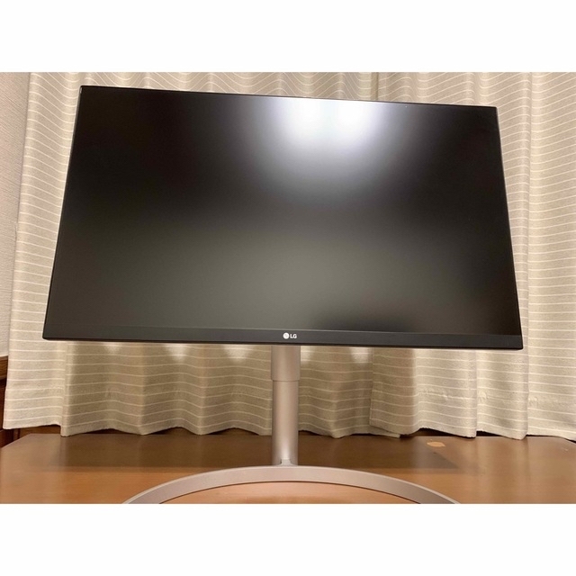 LG 27UK850-W  4Kモニター　IPS