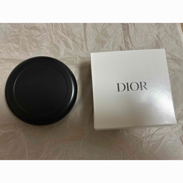 未使用 Dior ディオール ミラー コンパクト ノベルティ 非売品 未使用 Dior ディオール ミラー コンパクト ノベルティ 非売品