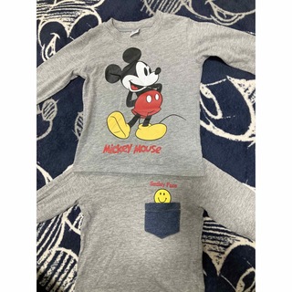 ディズニー(Disney)の男の子　キッズ　シャツ　95センチ(Tシャツ/カットソー)