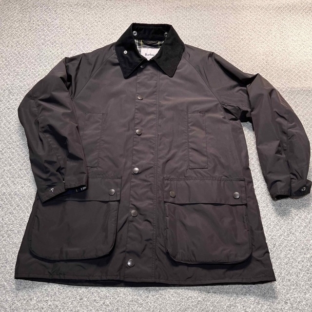 Barbour 〈別注〉B-Shnp【BEAUFORT】ミドルコート