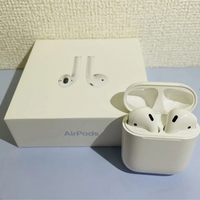 Apple AirPods