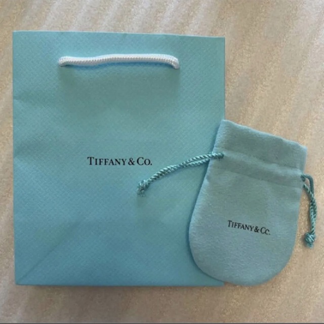 Tiffany & Co.(ティファニー)の【限定品】ティファニー ブルー リングケース Love 空箱 巾着 リボン 紙袋 レディースのアクセサリー(その他)の商品写真