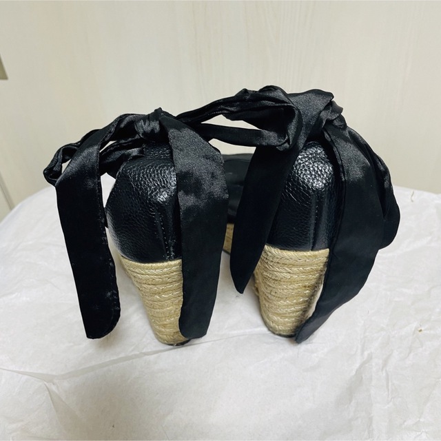 UGG(アグ)のUGG リボンサンダル レディースの靴/シューズ(サンダル)の商品写真