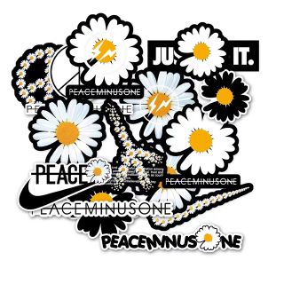 激安価格の DAISY PEACEMINUSONE PMO Theory DAISY PINSET YELLOWの