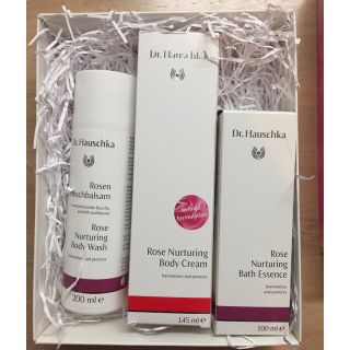 ドクターハウシュカ(Dr.Hauschka)の新品★Dr.Hauschkaドクターハウシュカボディケアセット(ボディクリーム)