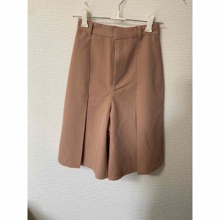 ジーユー(GU)のGU  くすみピンク　キュロットパンツ(キュロット)