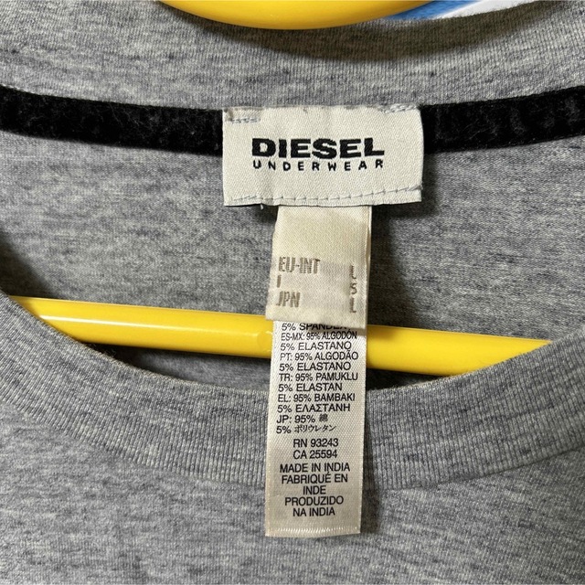 DIESEL(ディーゼル)のディーゼルDIESEL メンズ　長袖シャツ　グレー色 メンズのトップス(Tシャツ/カットソー(七分/長袖))の商品写真