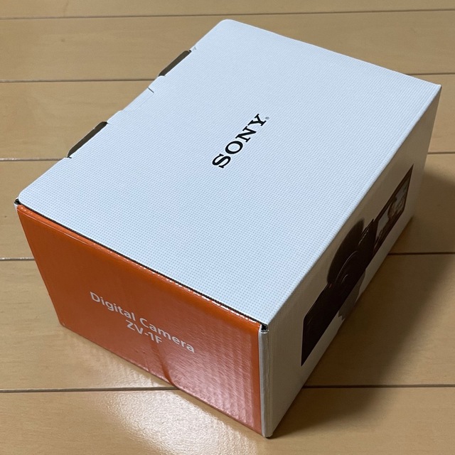 SONY(ソニー)のSONY　VLOGCAM ZV-1F　ブラック　新品 未使用品 スマホ/家電/カメラのカメラ(コンパクトデジタルカメラ)の商品写真