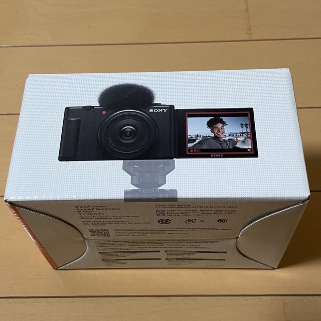 SONY(ソニー)のSONY　VLOGCAM ZV-1F　ブラック　新品 未使用品 スマホ/家電/カメラのカメラ(コンパクトデジタルカメラ)の商品写真