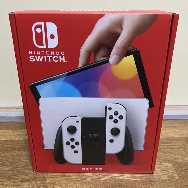 Nintendo Switch(ニンテンドースイッチ)のNintendo Switch 有機ELモデルホワイト　 エンタメ/ホビーのゲームソフト/ゲーム機本体(家庭用ゲーム機本体)の商品写真
