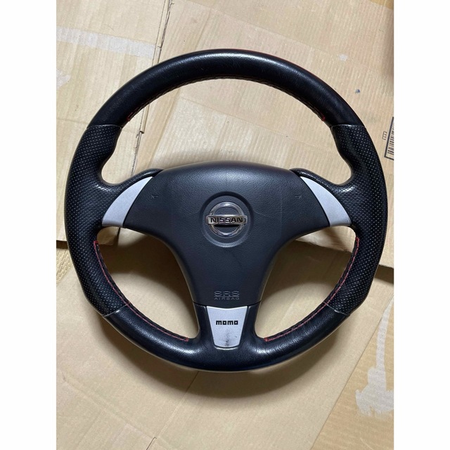 日産 純正オプション momo ステアリング エアバッグ無し 程度良好 | フリマアプリ ラクマ 日産 純正オプション momo ステアリング エアバッグ無し 程度良好 | フリマアプリ ラクマ