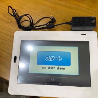 ベネッセ(Benesse)のチャレンジパット  中古  充電器あり(タブレット)