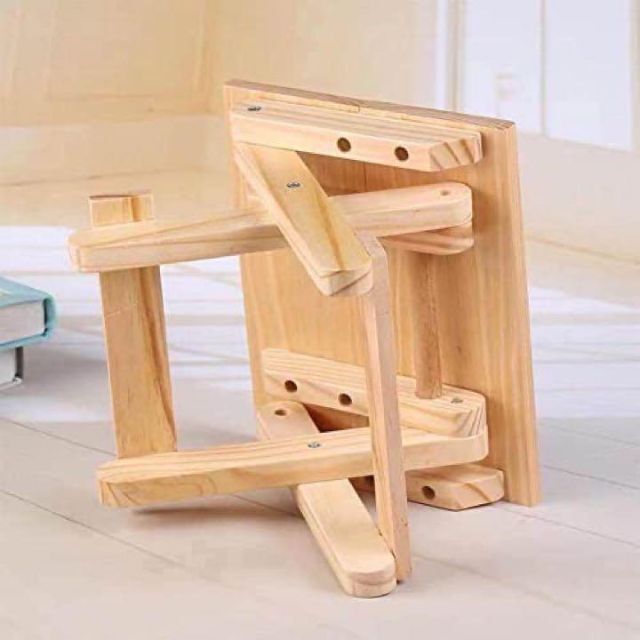 折りたたみイス　木製　簡単折りたたみ　踏み台　子供　軽量　コンパクト インテリア/住まい/日用品の椅子/チェア(折り畳みイス)の商品写真