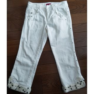 トゥービーシック(TO BE CHIC)のTO BE CHIC(トゥービーシック) パンツ size38 白 デニム(クロップドパンツ)