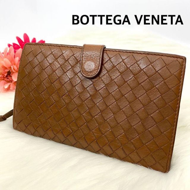 Bottega Veneta(ボッテガヴェネタ)の人気❣️ボッテガヴェネタ 二つ折り財布 イントレチャート ブラウン系 レディースのファッション小物(財布)の商品写真