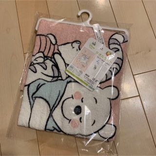 クマノプーサン(くまのプーさん)の新品　くまのプーさん　タオルケット　ピンク　ディズニー(タオル/バス用品)