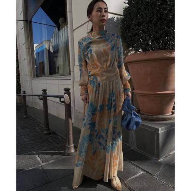 Ameri VINTAGE MEDI ROLLER ART DRESS | www.innoveering.net