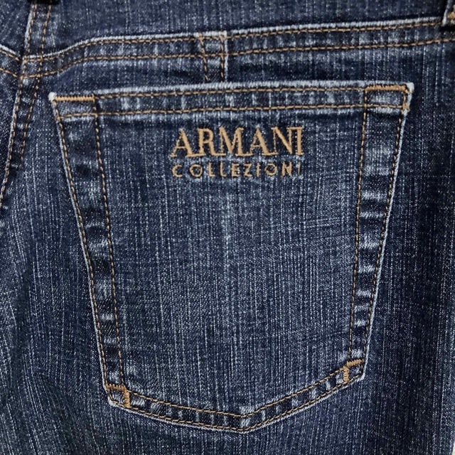 ARMANI COLLEZIONI(アルマーニ コレツィオーニ)の【美品】ARMANI COLLEZIONI アルマーニ デニム 38 イタリア製 レディースのパンツ(デニム/ジーンズ)の商品写真