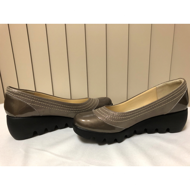 hills style - ヒルズアヴェニュー ウエーブソール パンプス(24cm)の hills style - ヒルズアヴェニュー ウエーブソール パンプス(24cm)の