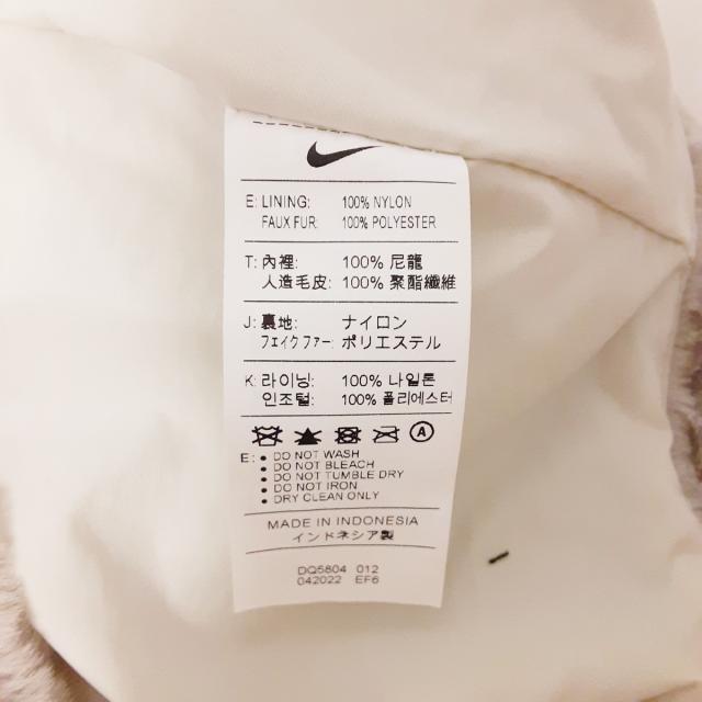 NIKE(ナイキ)のナイキ トートバッグ - ライトグレー×白 レディースのバッグ(トートバッグ)の商品写真