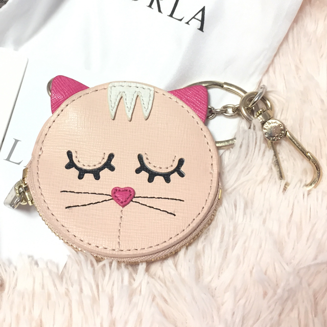 Furla(フルラ)の値下 FURLA キーチェーン ネコ 小銭入れ レディースのファッション小物(キーケース)の商品写真