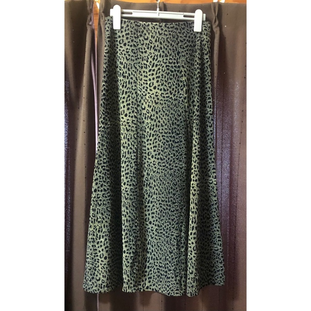 ZARA(ザラ)のleopard skirt レディースのスカート(ロングスカート)の商品写真