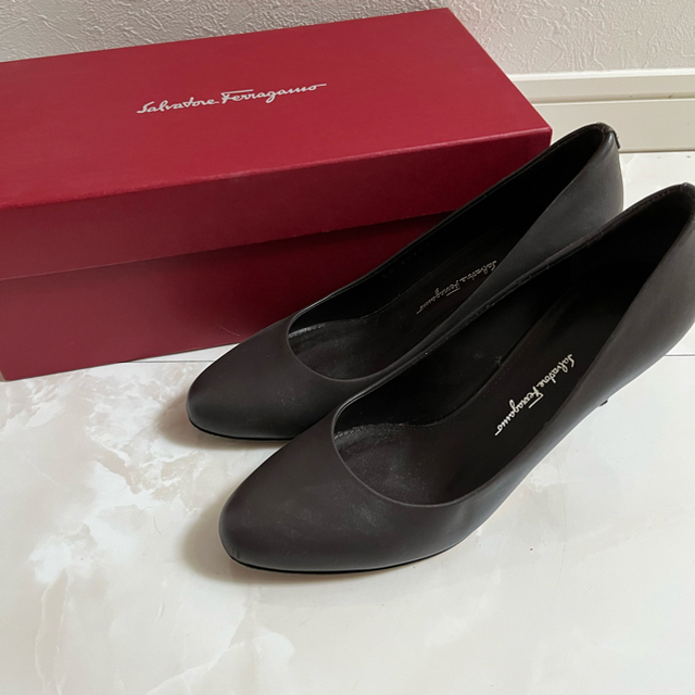 Ferragamo(フェラガモ)のフェラガモ 7cmヒールパンプス レディースの靴/シューズ(ハイヒール/パンプス)の商品写真