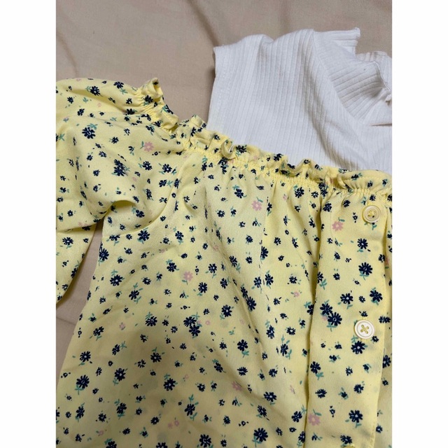 GU(ジーユー)のGU  オフショルダートップス　花柄　140 イエロー キッズ/ベビー/マタニティのキッズ服女の子用(90cm~)(Tシャツ/カットソー)の商品写真